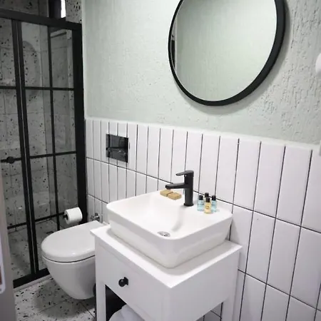 Mare House Boutique *